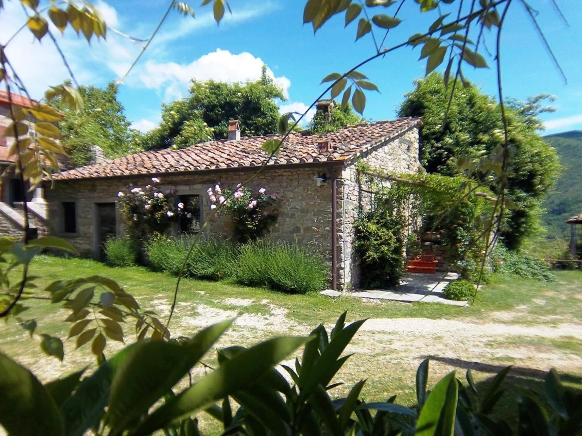 Comfy Home In San Godenzo With Lake Nearby Extérieur photo